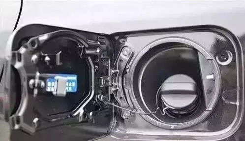 柴油汽车多少升油箱(柴油汽车油箱容量解析，油箱大小与车型关系及日常使用注意事项)