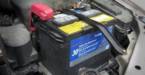 汽车大电瓶电压多少(汽车大电瓶电压多少，深入了解汽车电瓶的电压与性能)