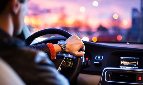 汽车多少公里换活塞(汽车多少公里需要更换活塞，解析与指南)