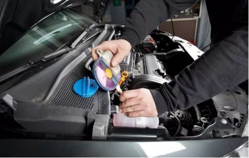 汽车打吊瓶压力多少(汽车打吊瓶压力详解，压力多少才是合适的？