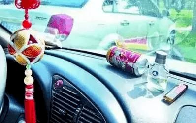 汽车最多带多少香水(汽车最多带多少香水，安全与法规的考量)