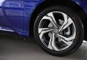 雅阁汽车充多少气(雅阁汽车轮胎充气压力的正确设定)