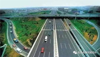 汽车路面坡度多少最好(汽车路面坡度多少最好，探讨最佳路面坡度设计及其对行车安全的影响)