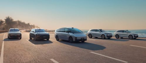 恐龙汽车飚速多少(恐龙汽车飚速多少，探索速度与历史的交融)