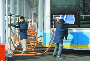 公共汽车耗电多少(公共汽车耗电多少，城市公共交通的电力消耗与节能策略)