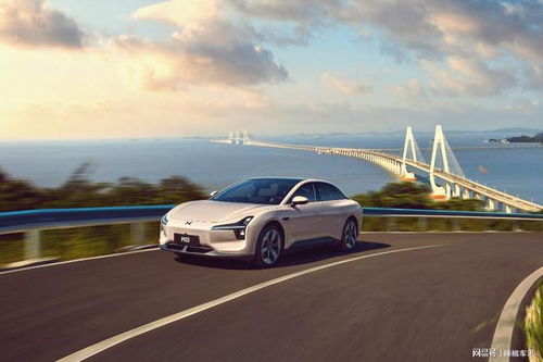 汽车剩余多少续航加油(汽车剩余多少续航加油，智能时代的新挑战与解决方案)