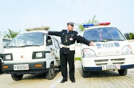汽车警车电台频率多少(汽车警车电台频率解析,频率多少?如何运作? 汽车警车电台频率多少(汽车警车电台频率解析,频率多少?如何运作?