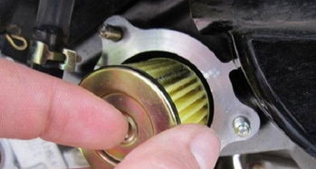 汽车机油多少算偏少