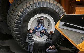 史上最重汽车多少吨重