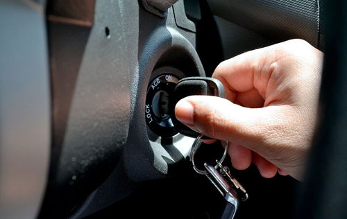 汽车打火多少次