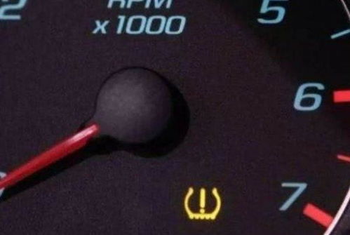 汽车仪表灯多少伏