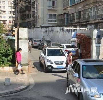 昆明汽车花园房价多少