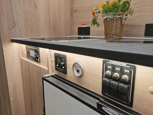 房车汽车水箱多少升水