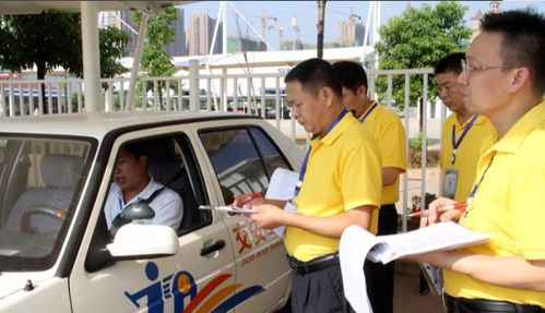 市区汽车教练工资多少 市区汽车教练工资多少