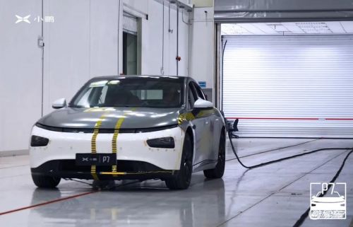 小鹏汽车造价多少