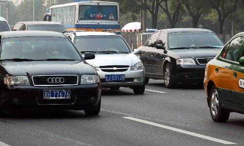 正常汽车能用多少公里