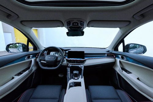 汽车中控台灯多少伏 汽车中控台灯多少伏