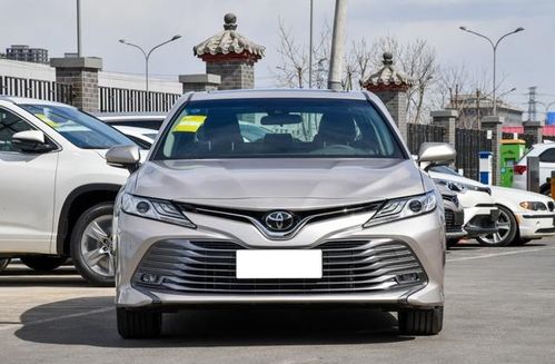 凯美瑞汽车电压多少伏