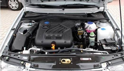 天龙汽车水箱多少升水