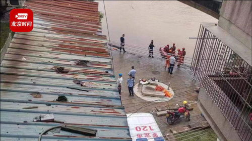 广东多少辆汽车坠落 广东多少辆汽车坠落