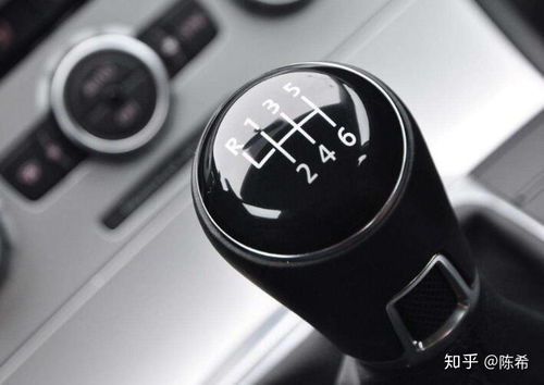 汽车换档多少转速