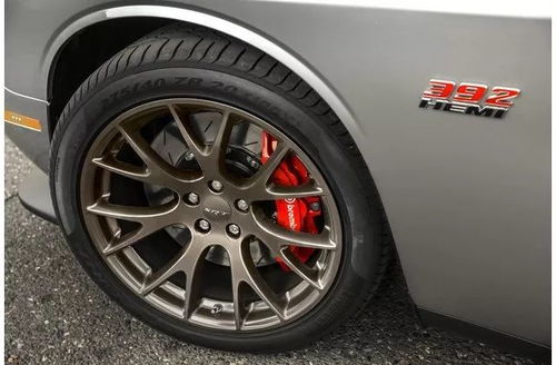 汽车扒胎速度多少