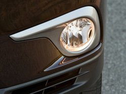 汽车雾灯玻璃价格多少