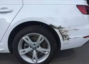 汽车前盖看到多少 汽车前盖看到多少