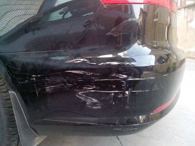 汽车被刮赔多少