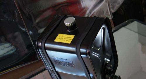 理想汽车有多少油箱