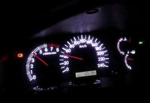 汽车高速转速多少好