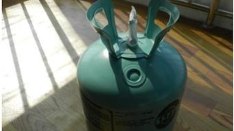 汽车抽真空打多少