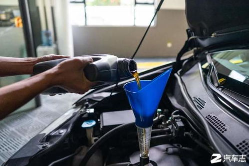 家用汽车多少升机油 家用汽车多少升机油