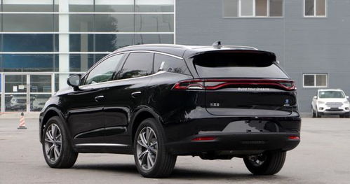 比亚迪汽车多少吨重的