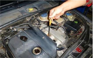 丰田汽车加机油多少