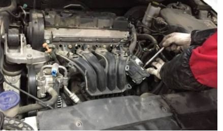 汽车进气道多少公里清洗