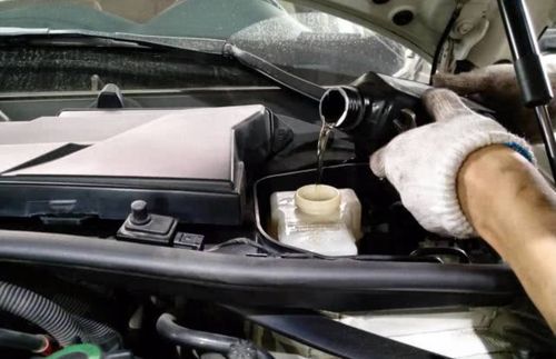 汽车刹车多少公里换油