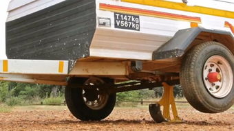 汽车负重轮多少吨