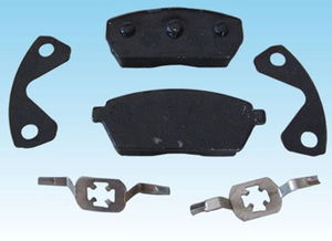 汽车制动差多少合格