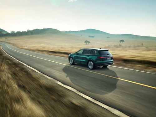 一两汽车利润多少