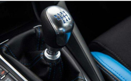 汽车加挡转速多少