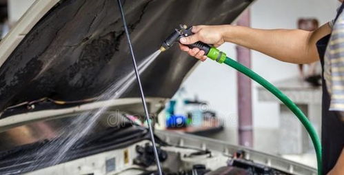 汽车冲冷冲多少