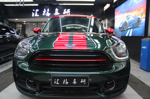 汽车贴画可以贴多少