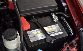 汽车电瓶电多少毫安