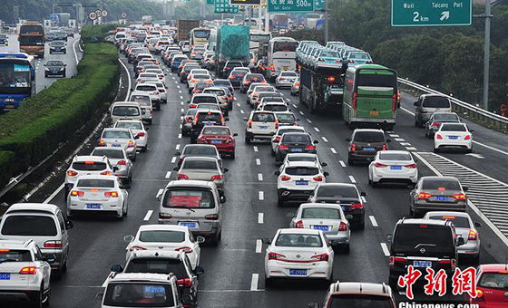 普通小汽车极速多少 普通小汽车极速多少