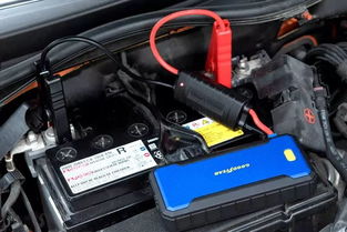 汽车电瓶多少安伏