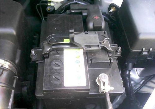 汽车电磁开关多少瓦