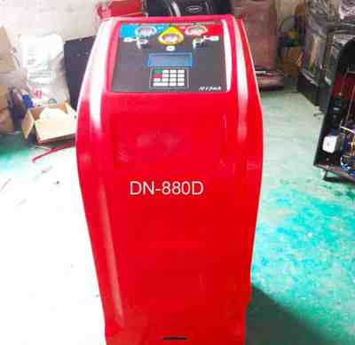 汽车冷媒加注多少压力