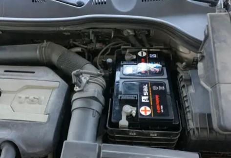 汽车电瓶分多少v