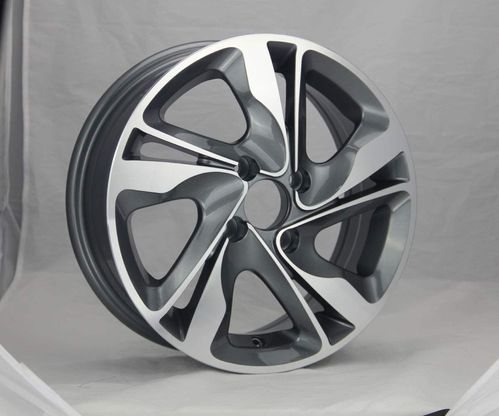 汽车钢圈加宽多少合适